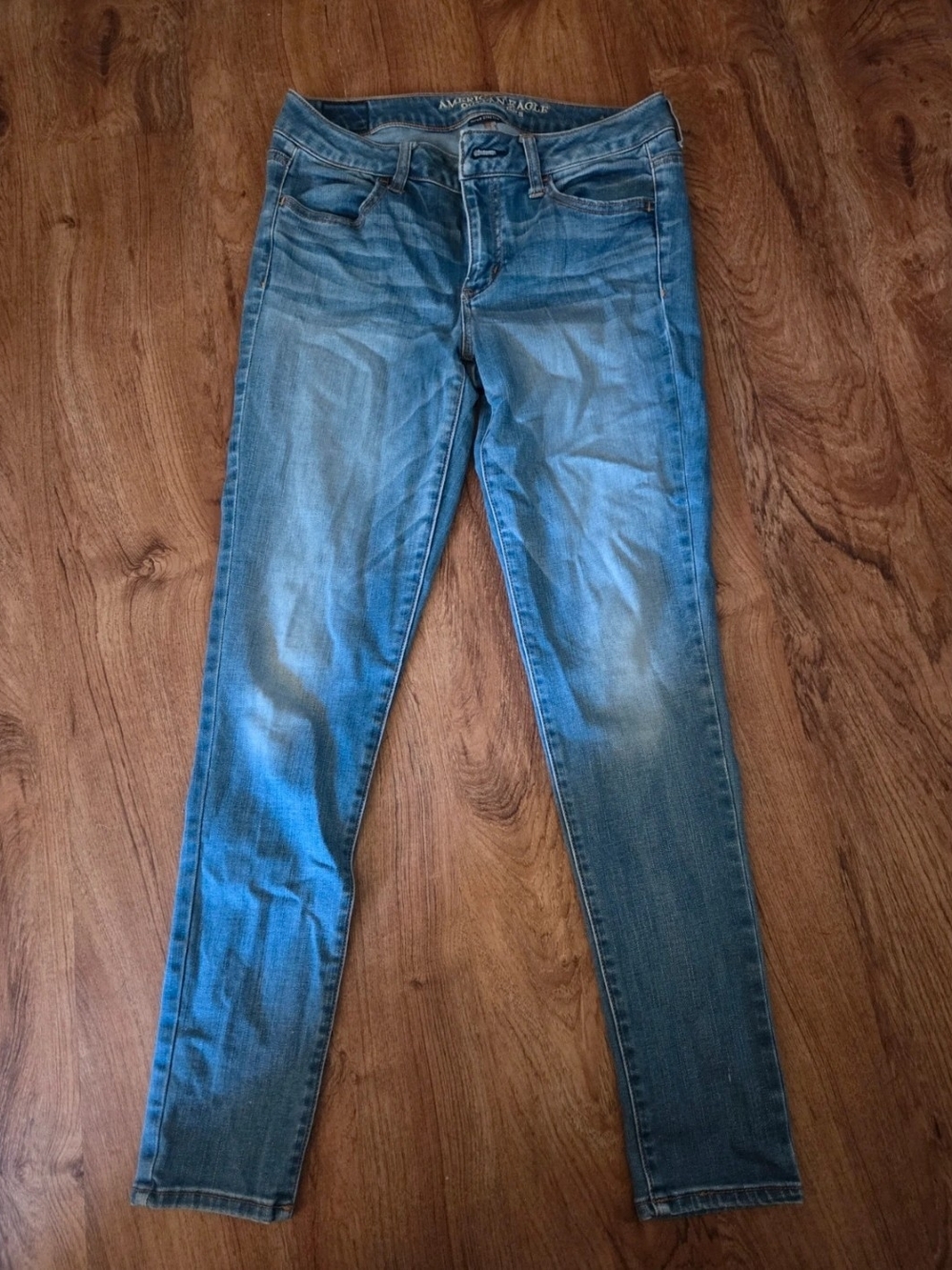 Aeropostale Women's Medium Wash Blue Skinny Jeans